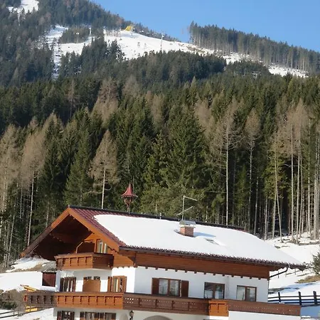 Dickhardt Apartman Schladming